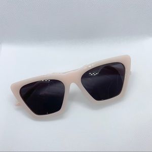 Illesteva sunglasses -like new